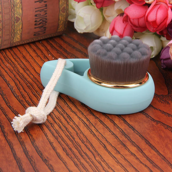 Charcoal Facial Cleansing Brush